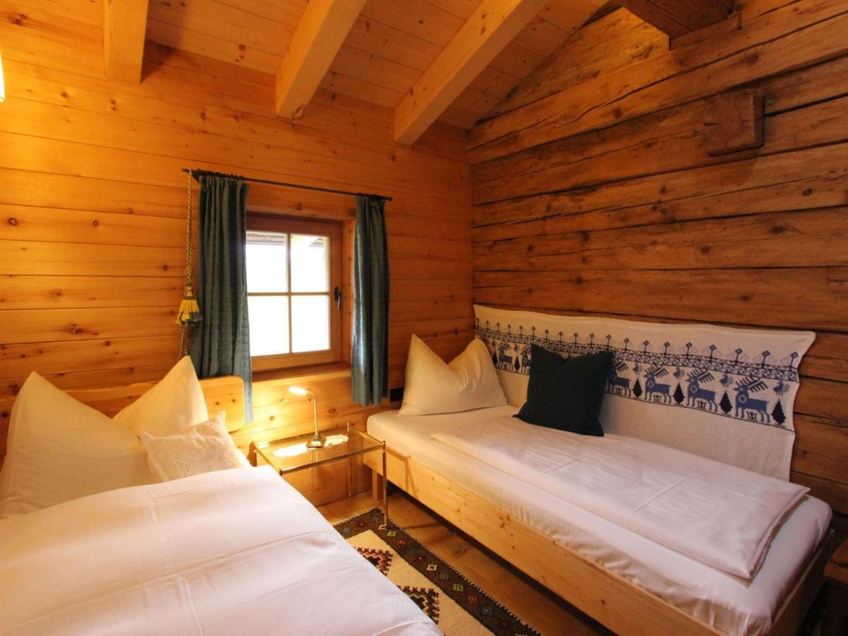 Chalet On The Ski Slope In St Johann In Tyrol Apfeldorf Eksteriør billede
